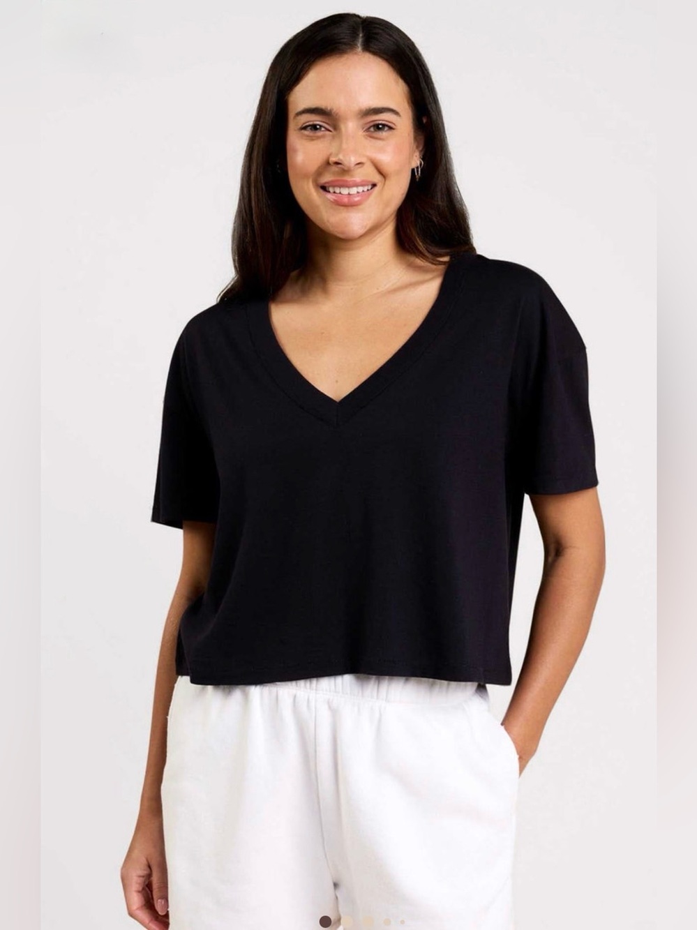 nuuds Boxy V-Neck Tee, Black
